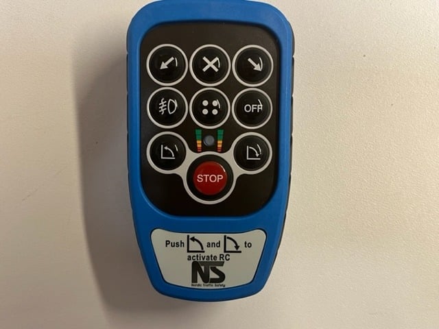 LP27 wireless remote controller